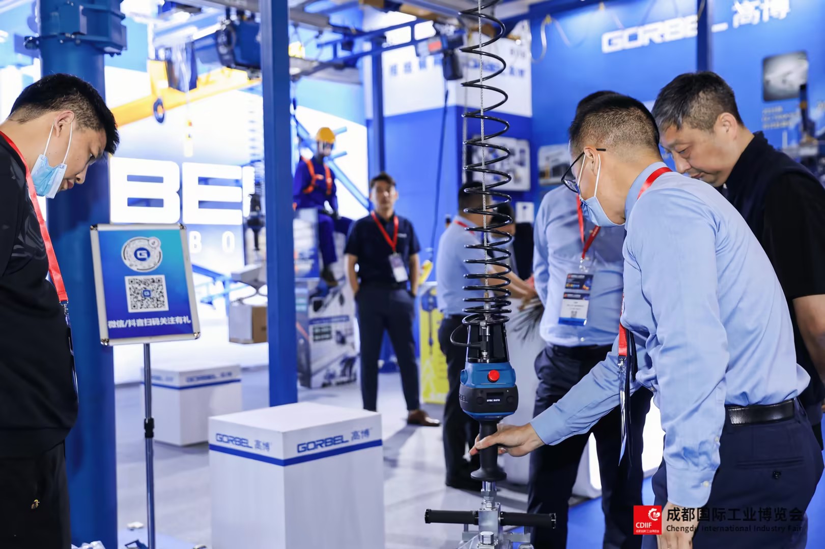 . 亮相2026成都工博会，展示智能制造